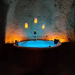 Euphoria Cave House *