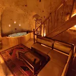 Euphoria Cave House