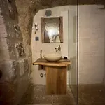 Euphoria Cave House
