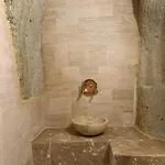 Euphoria Cave House Nar