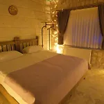 فندق Euphoria Cave House