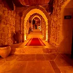 Euphoria Cave House *