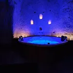 فندق Euphoria Cave House Nar