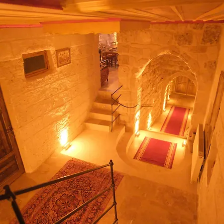 Euphoria Cave House Nar