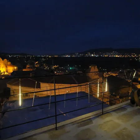 Euphoria Cave House Hotel Nar