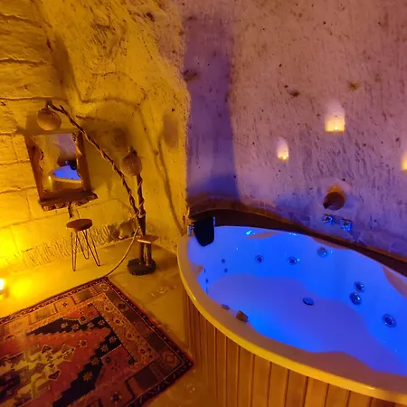 Otel Euphoria Cave House Nar