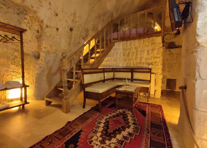 Hotel Euphoria Cave House