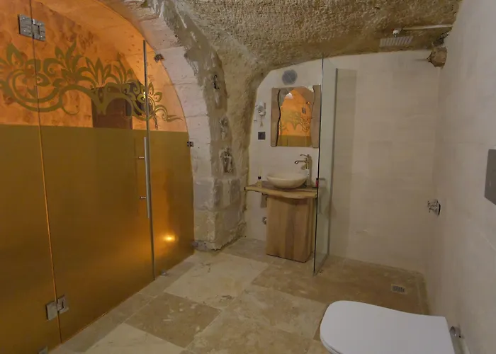 Hotel Euphoria Cave House *